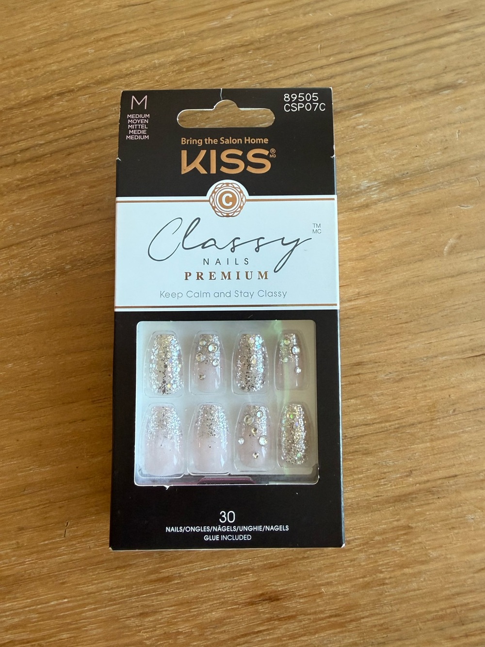 Kiss Classy Nails Premium - Medium